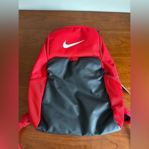 Nike Brasilia 9.5 XL DM3975-657 Training Backpack - Red - Picture 1 of 7